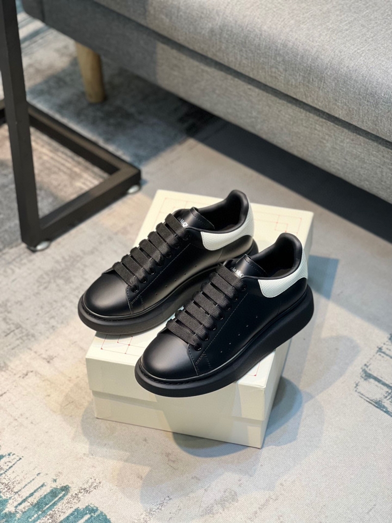 Alexander Mcqueen Casual Shoes